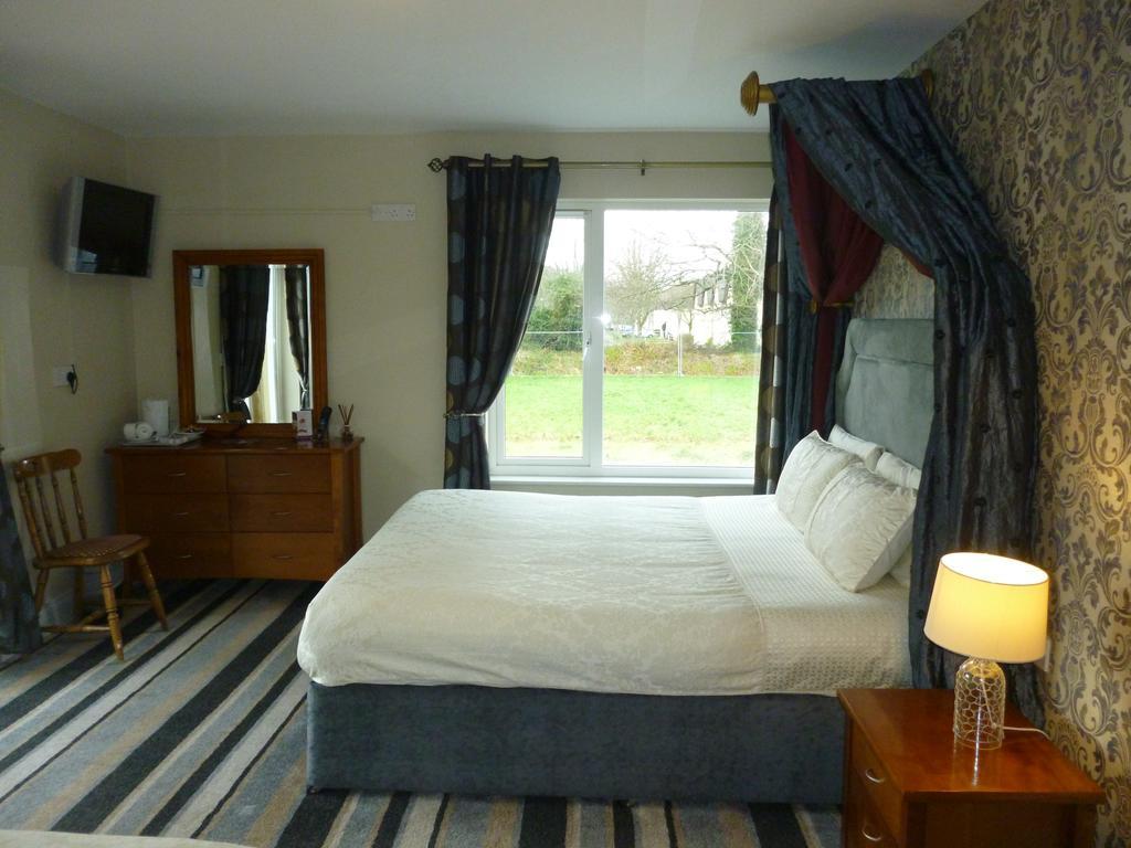 Killarney Inn ภายนอก รูปภาพ
