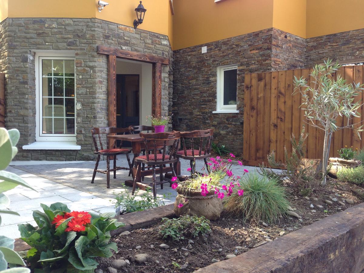 Killarney Inn ภายนอก รูปภาพ